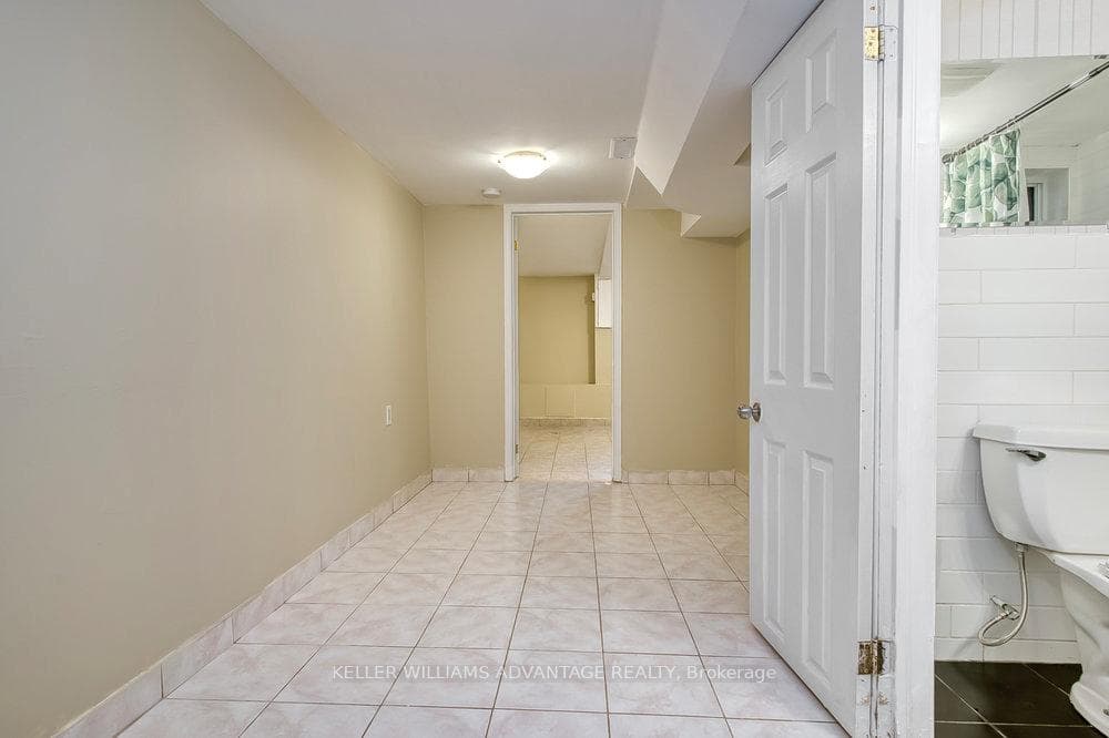 218 Broadview Avenue photo 33