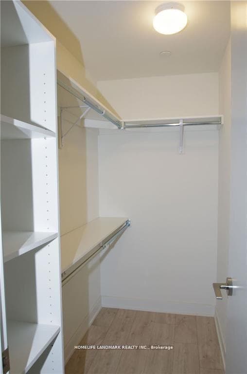 27 BATHURST Street Unit 1113 photo 16