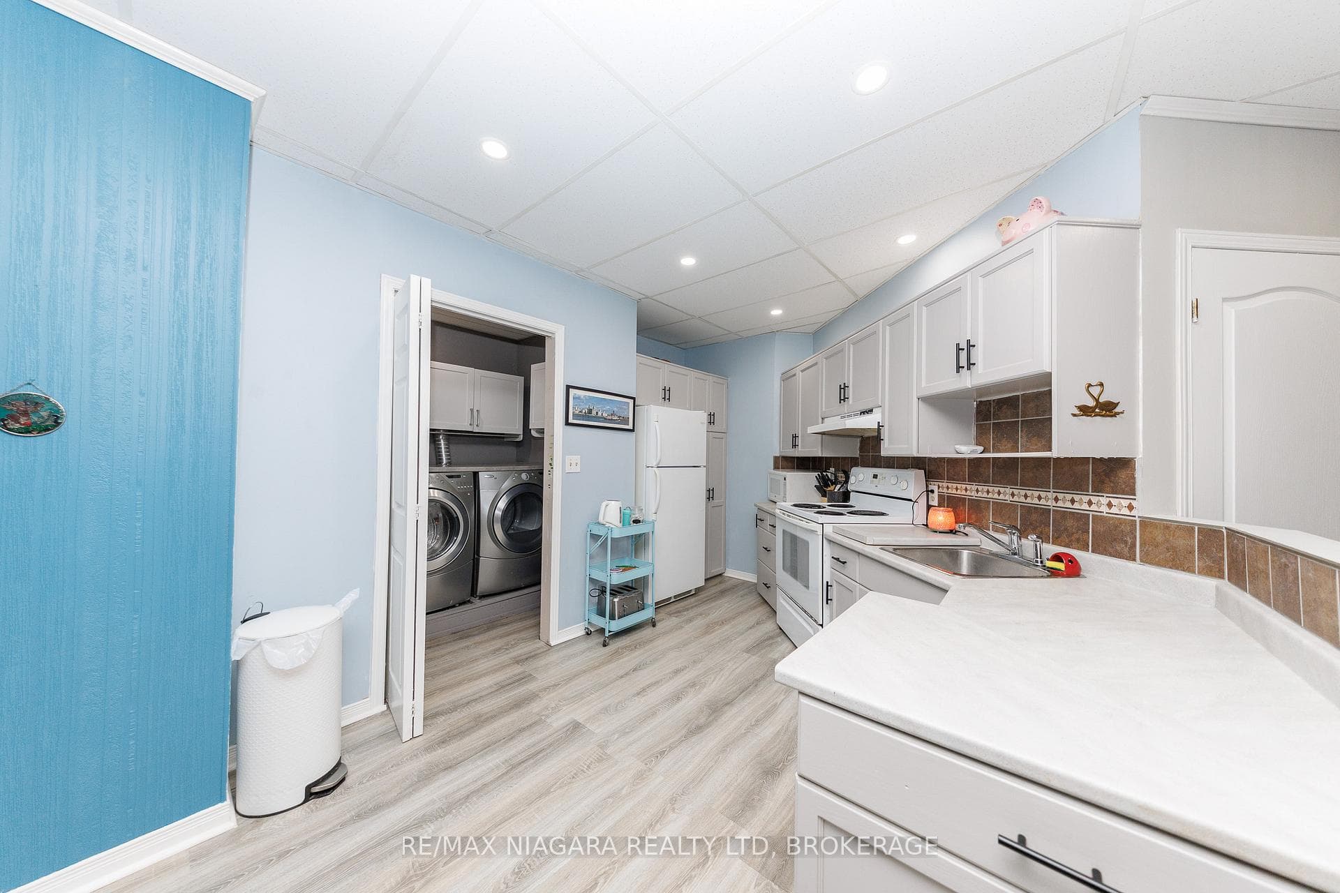 Basement kitchen