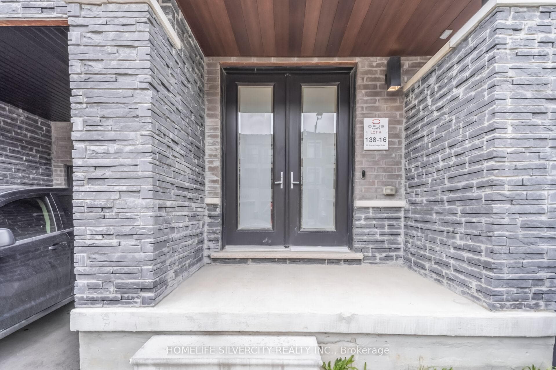 25 Purple Sage Drive photo 3