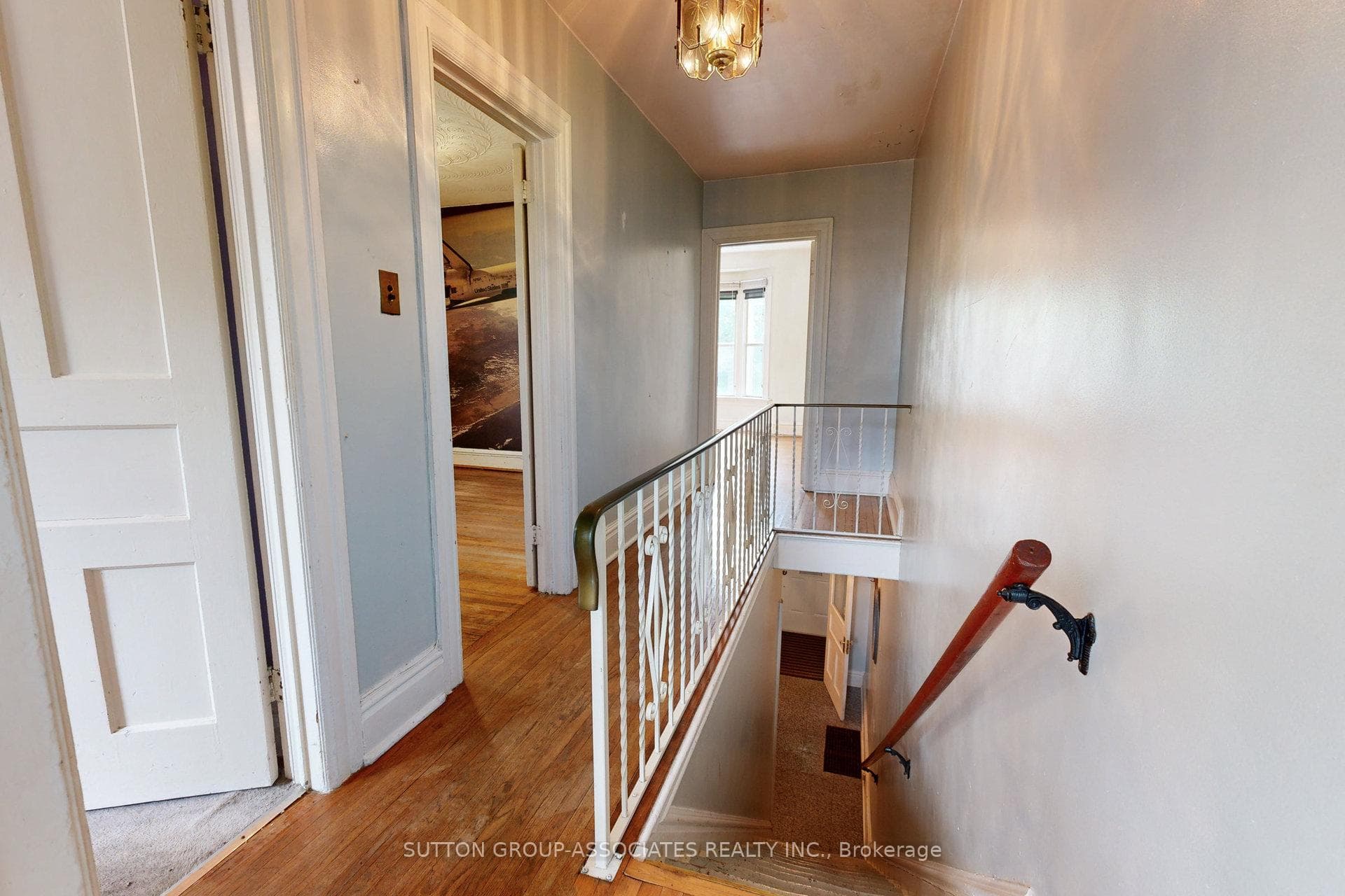 709 Crawford Street photo 17