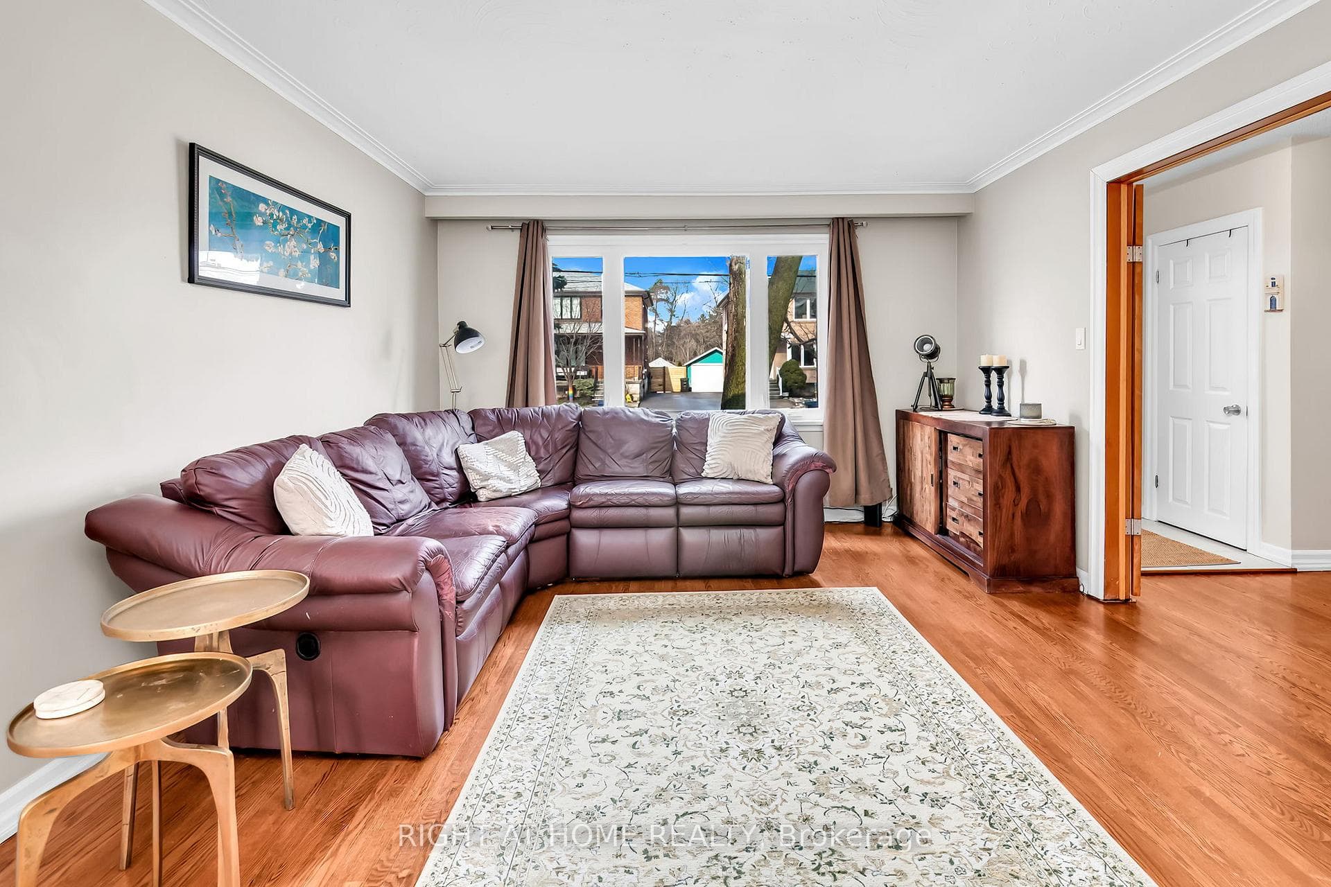 237 Eileen Avenue photo 6