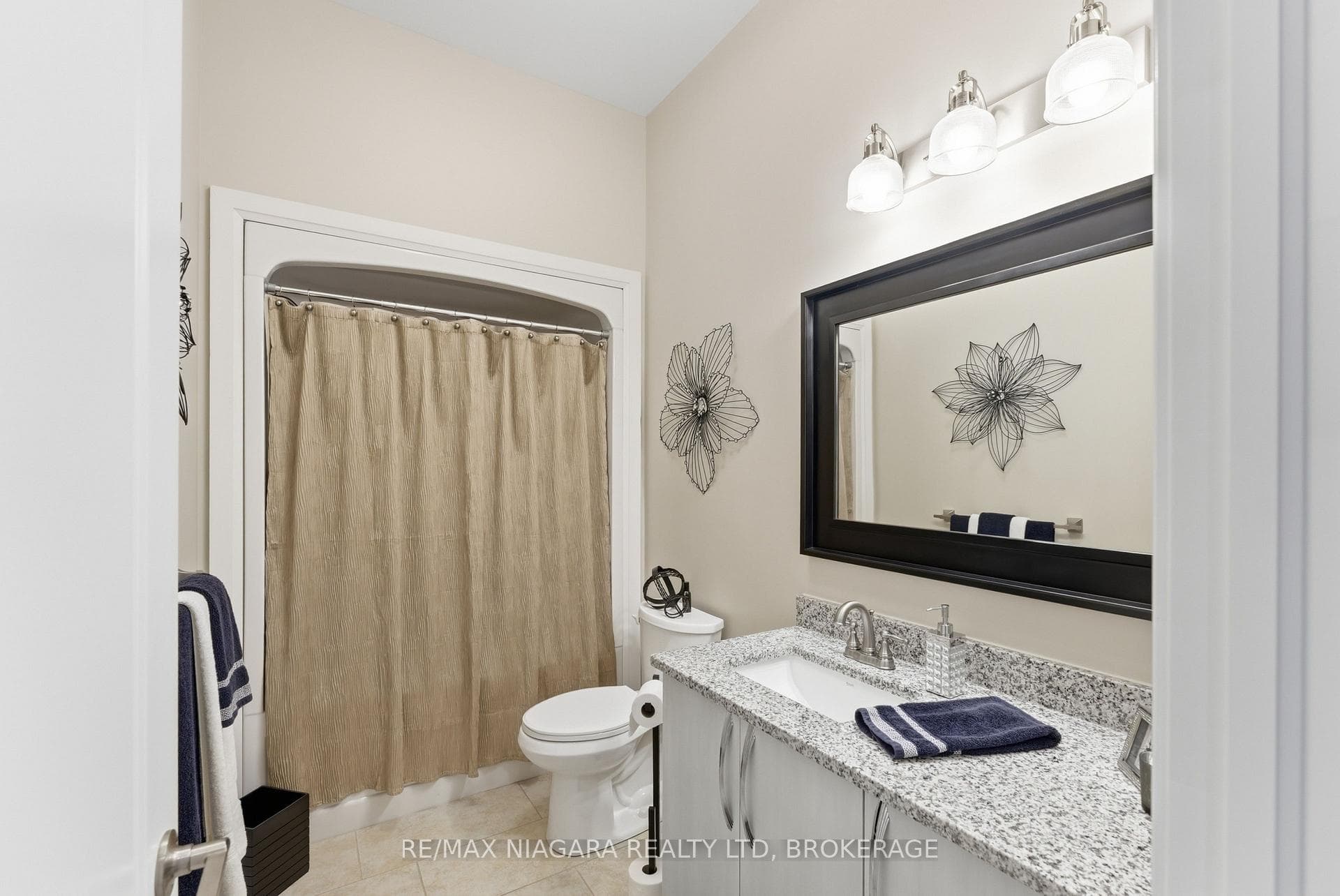 34 ANGELS Drive photo 22