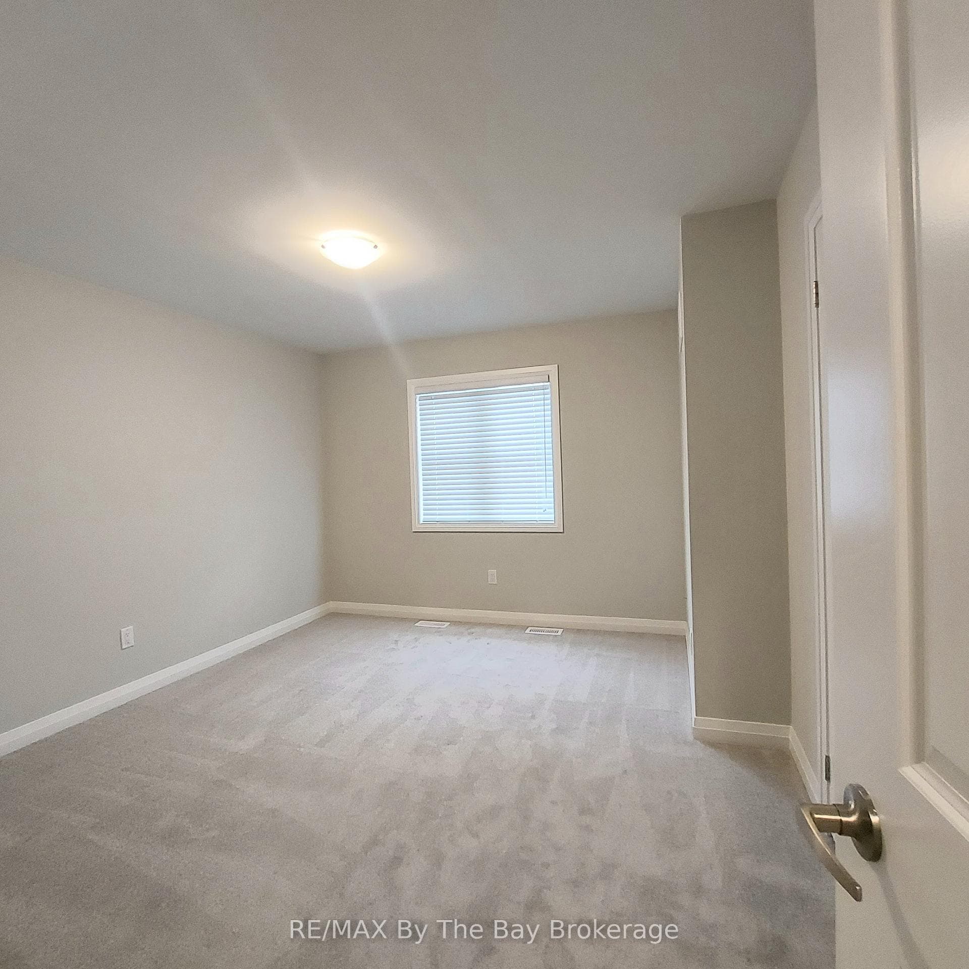 19 Federica Crescent photo 30