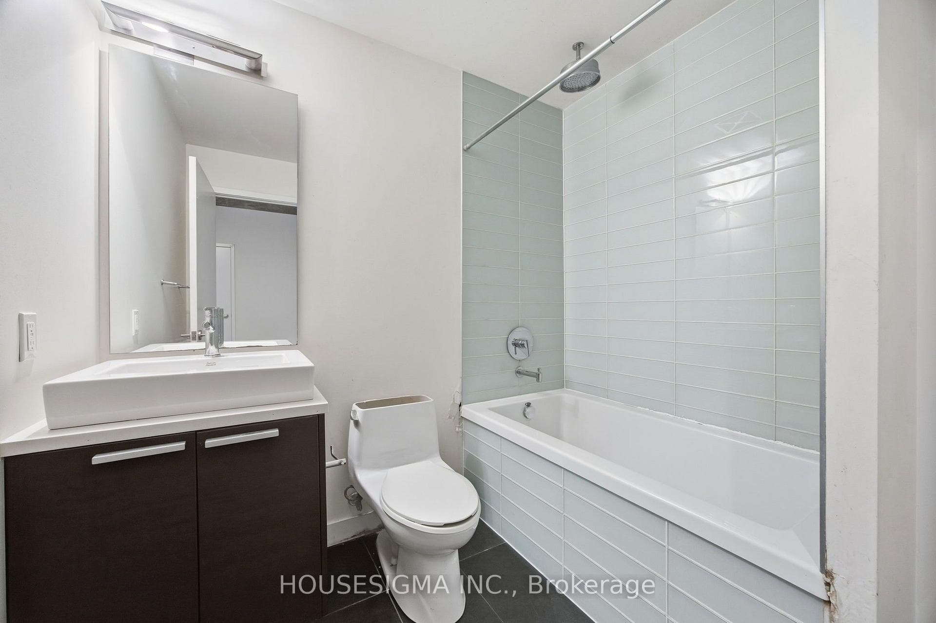 138 Princess Street Unit 406 photo 7