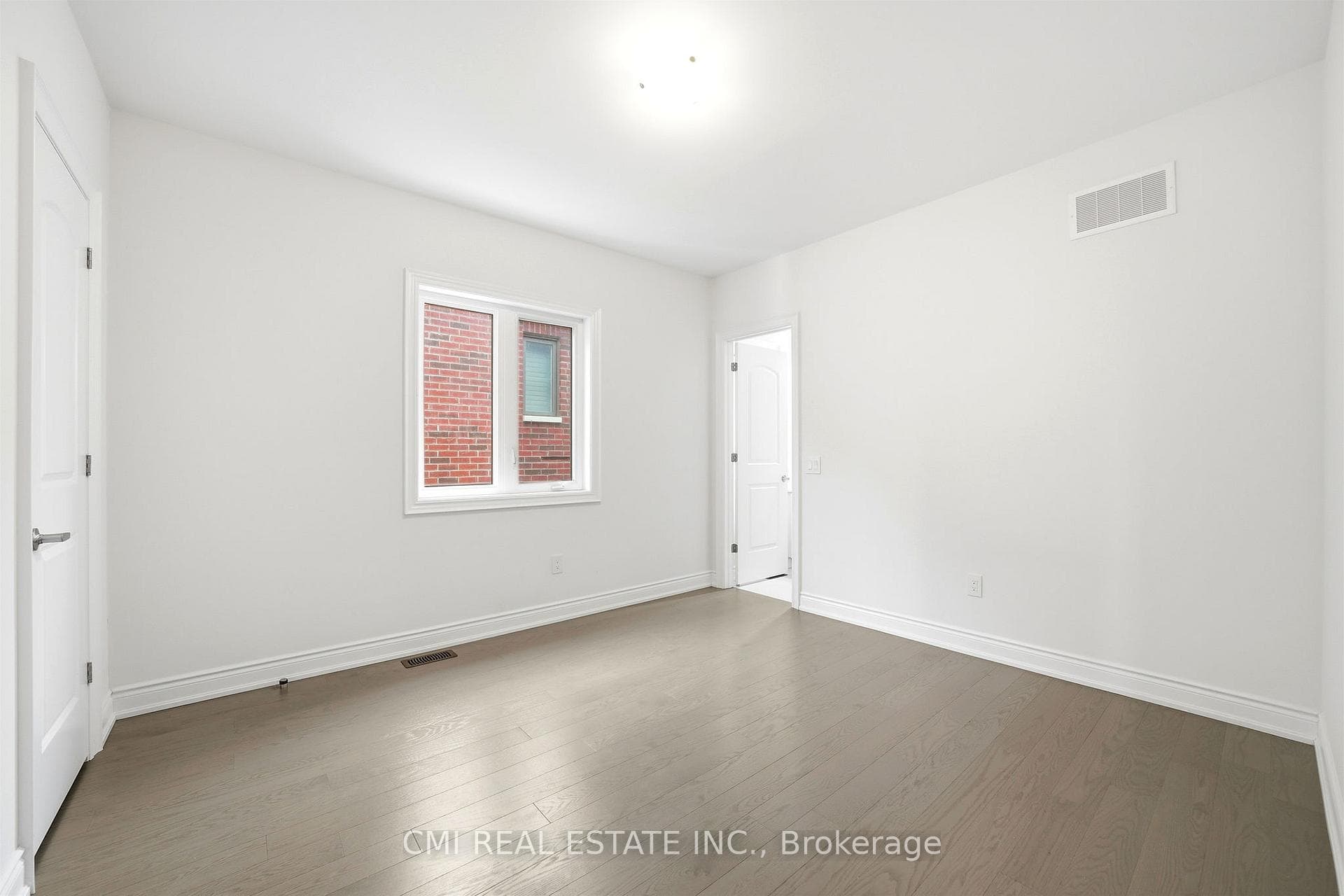 125 Raspberry Ridge Avenue photo 41