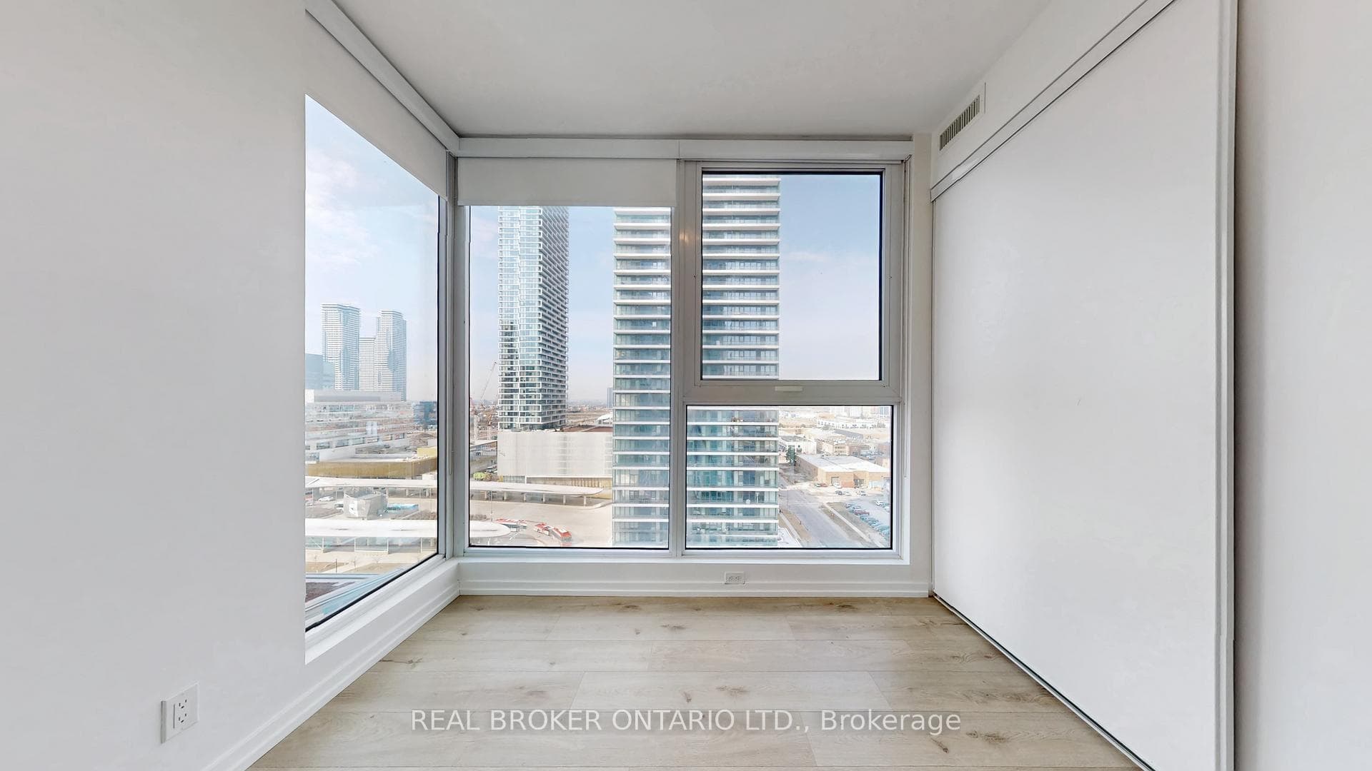 1000 Portage Parkway Unit 1211 photo 17