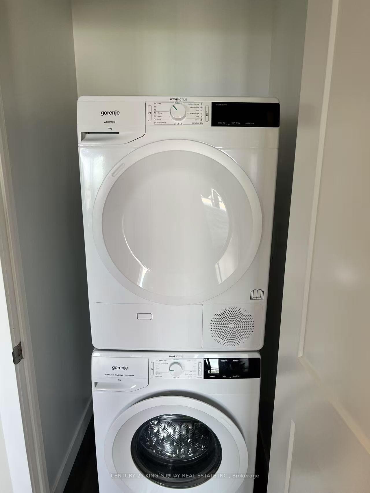 15 Queen Street Unit 608 photo 9