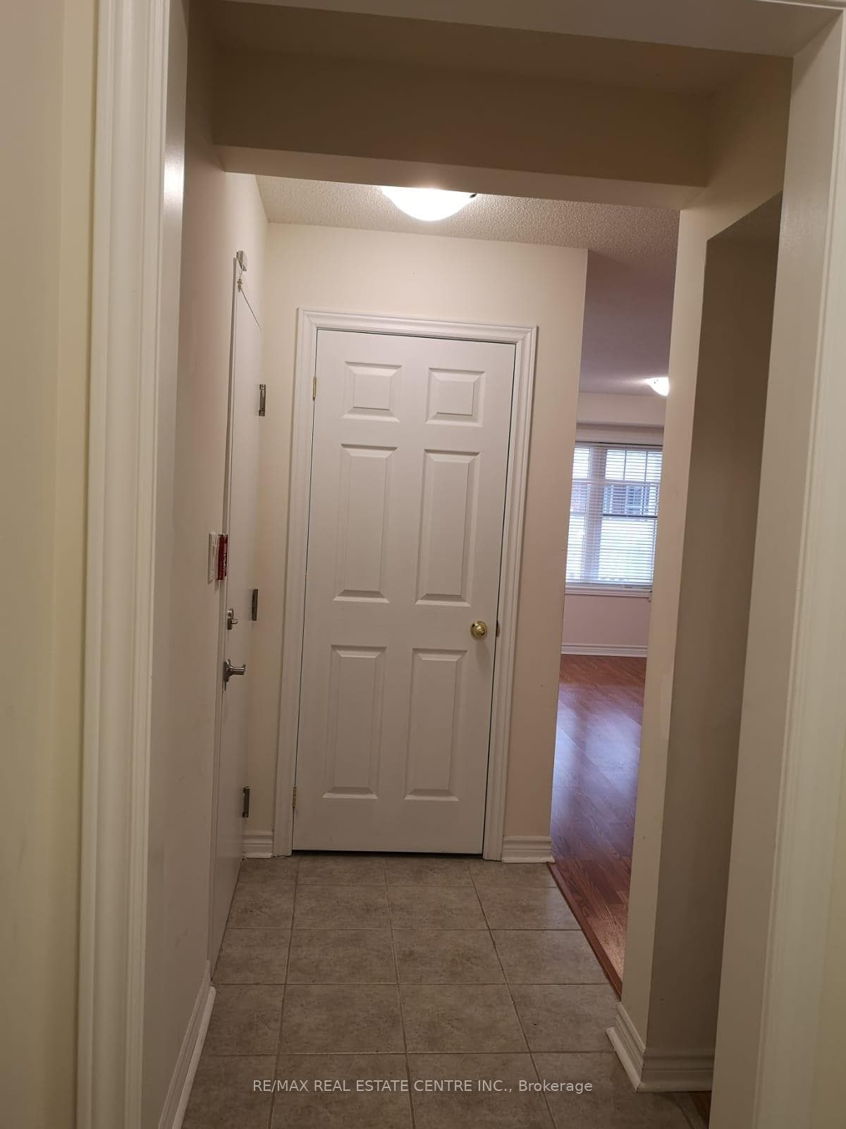600 Shoreline Drive Unit 1 photo 12