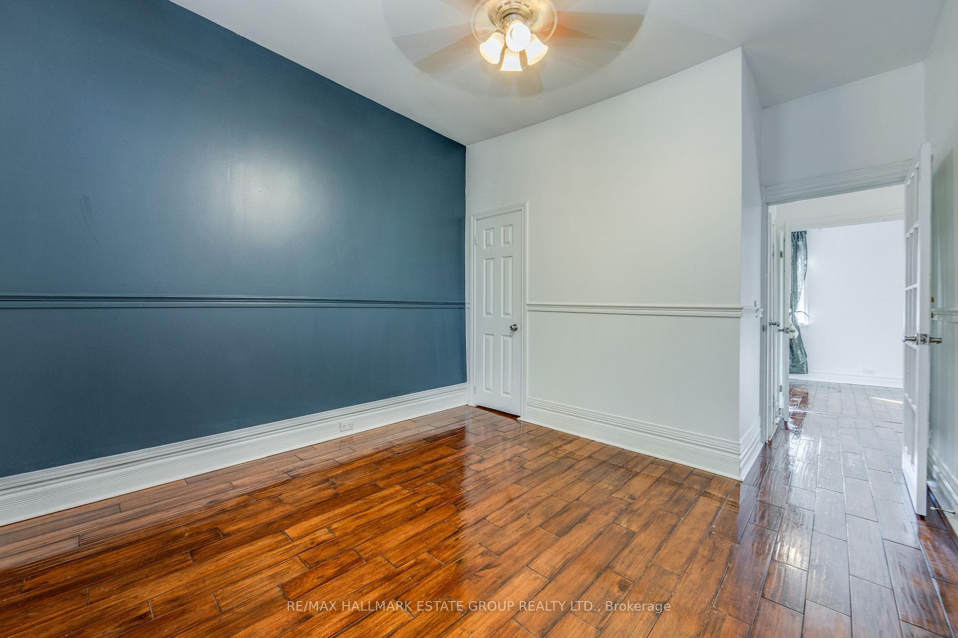 50 Logan Avenue photo 22