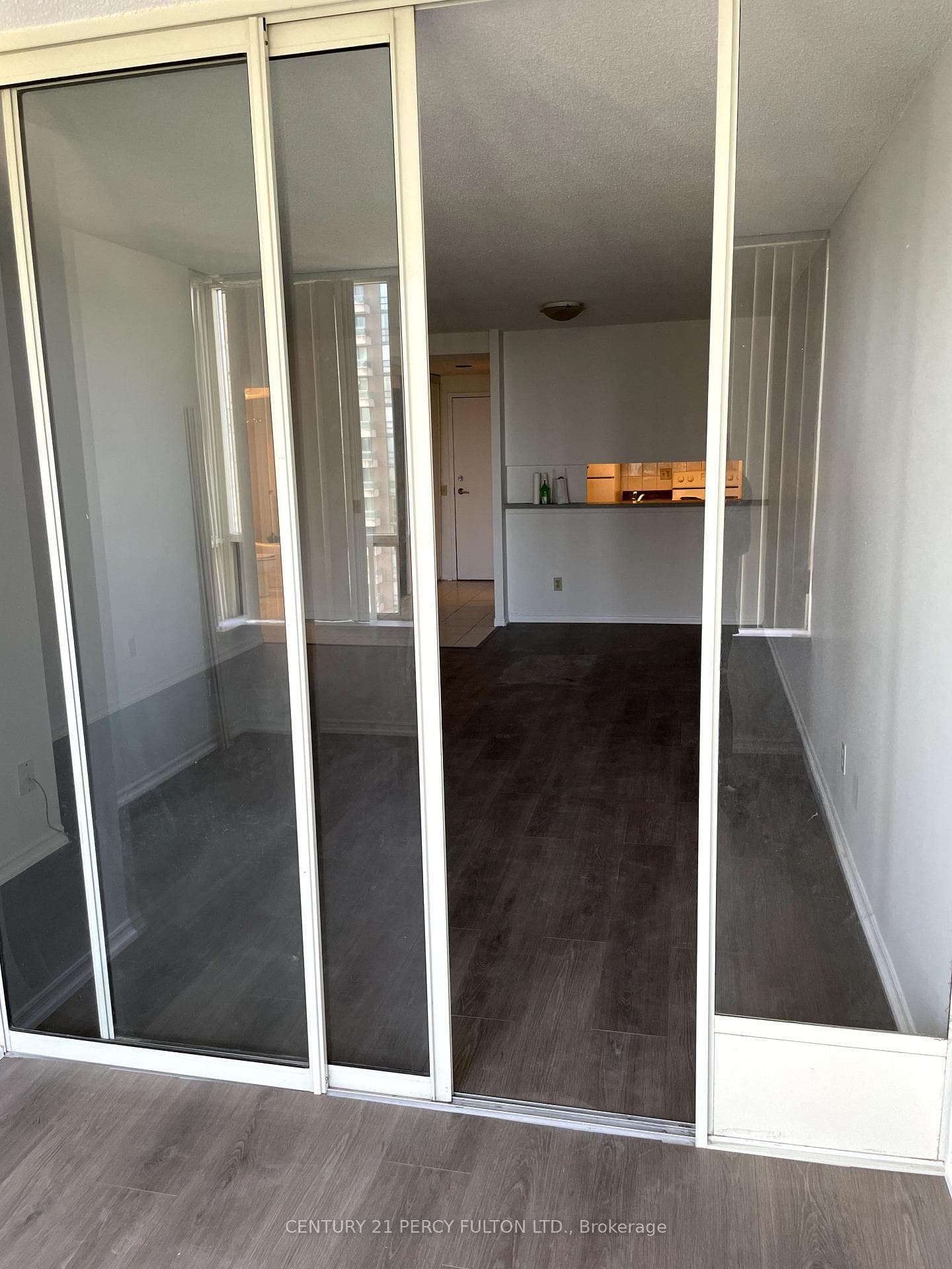7 Bishop Avenue Unit 1703 photo 5