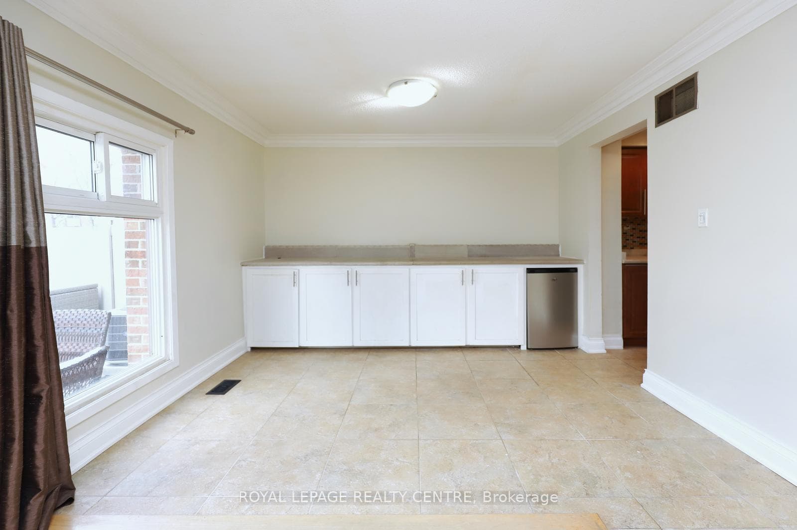 1021 Cedarglen Gate Unit 16 photo 15