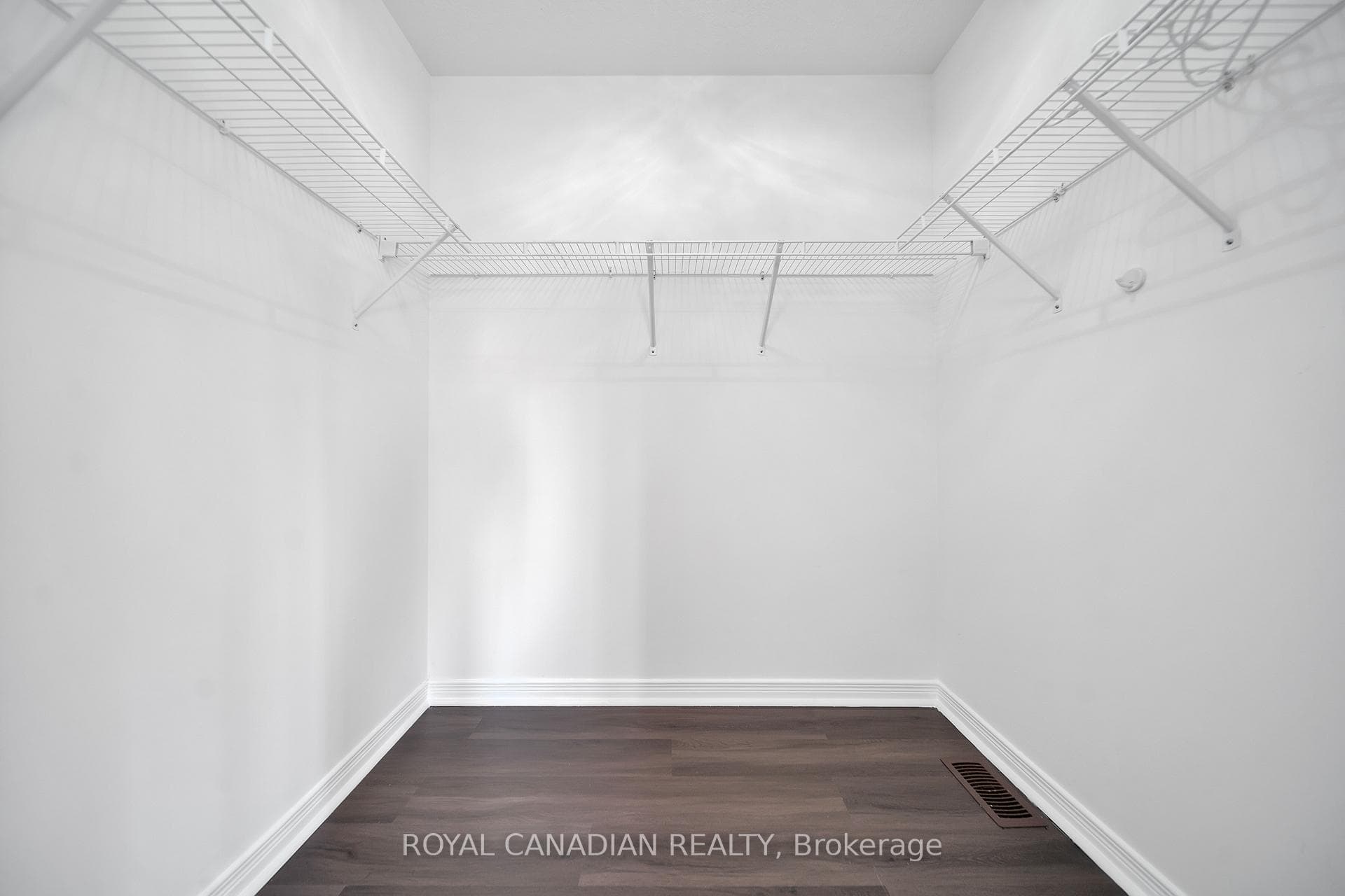 75 Prince William Way Unit 14 photo 20