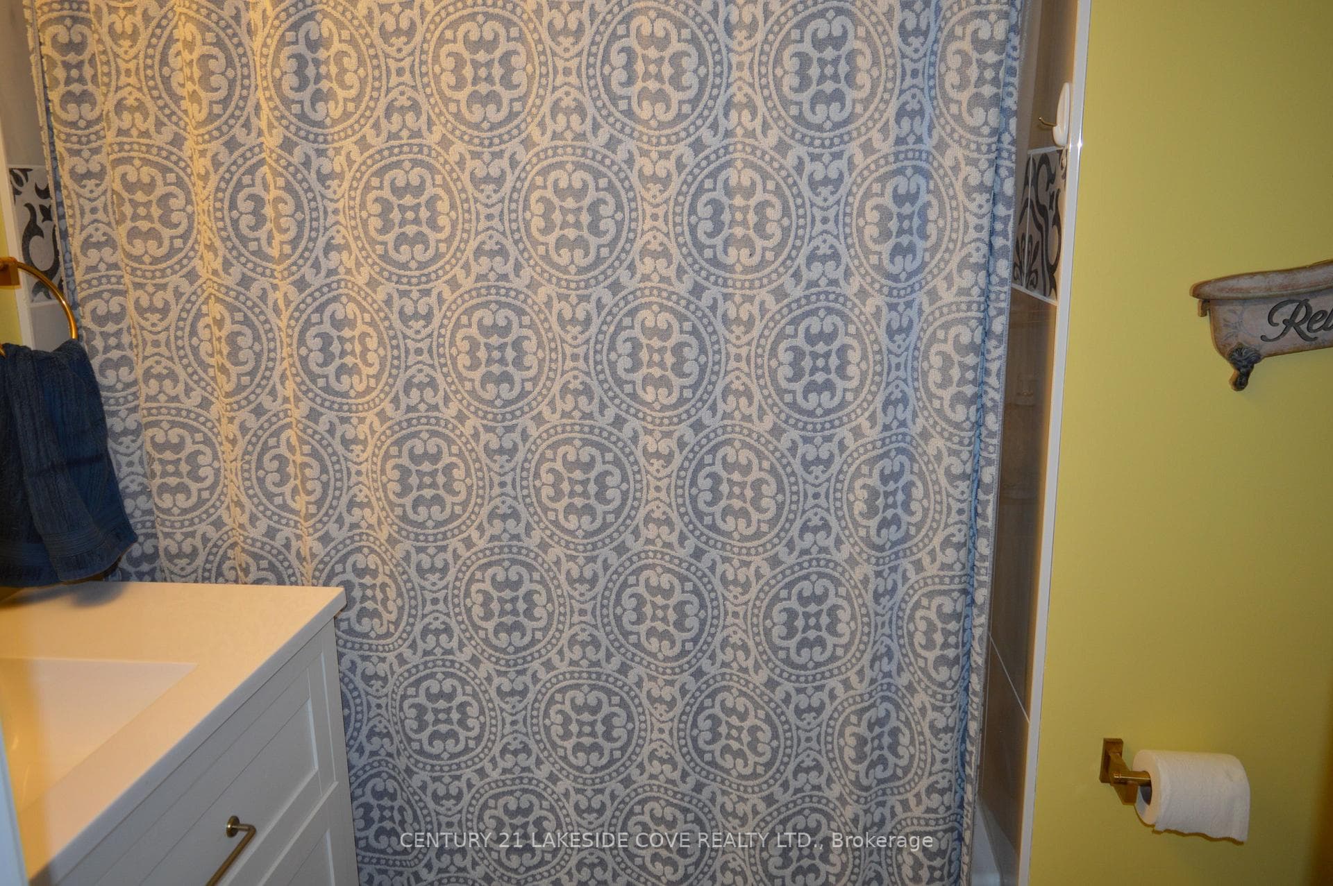 41 Laguna Parkway Unit 8 photo 16