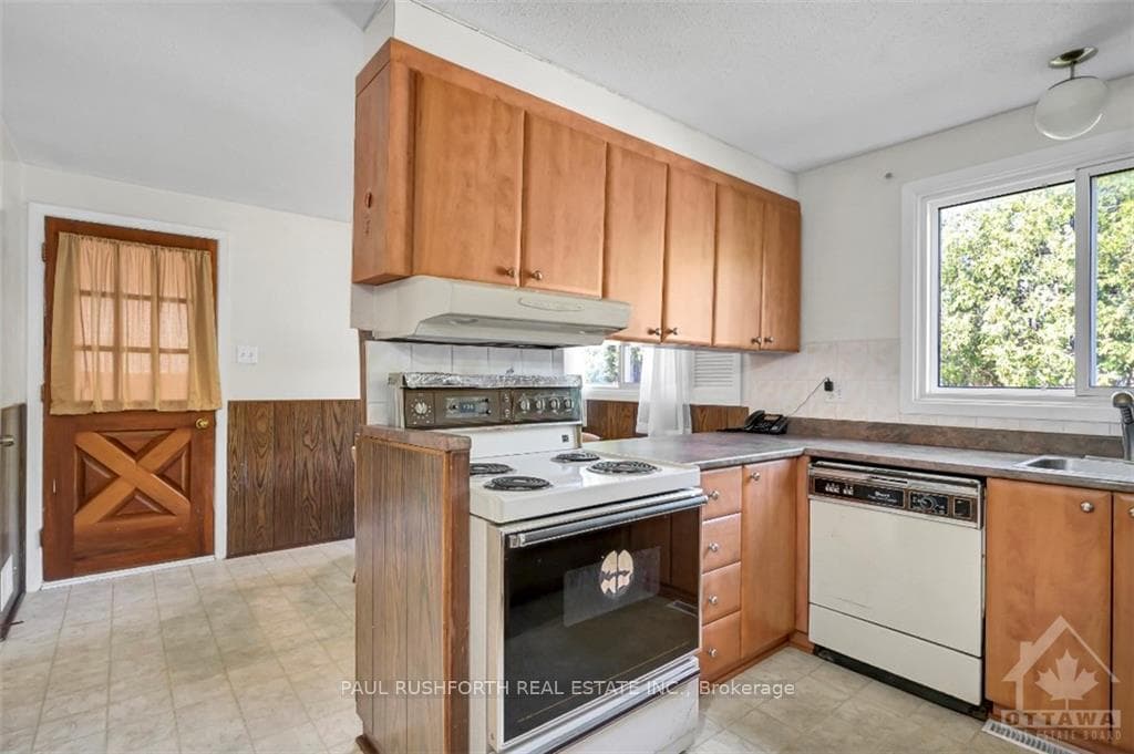 7 BOWHILL Avenue photo 9