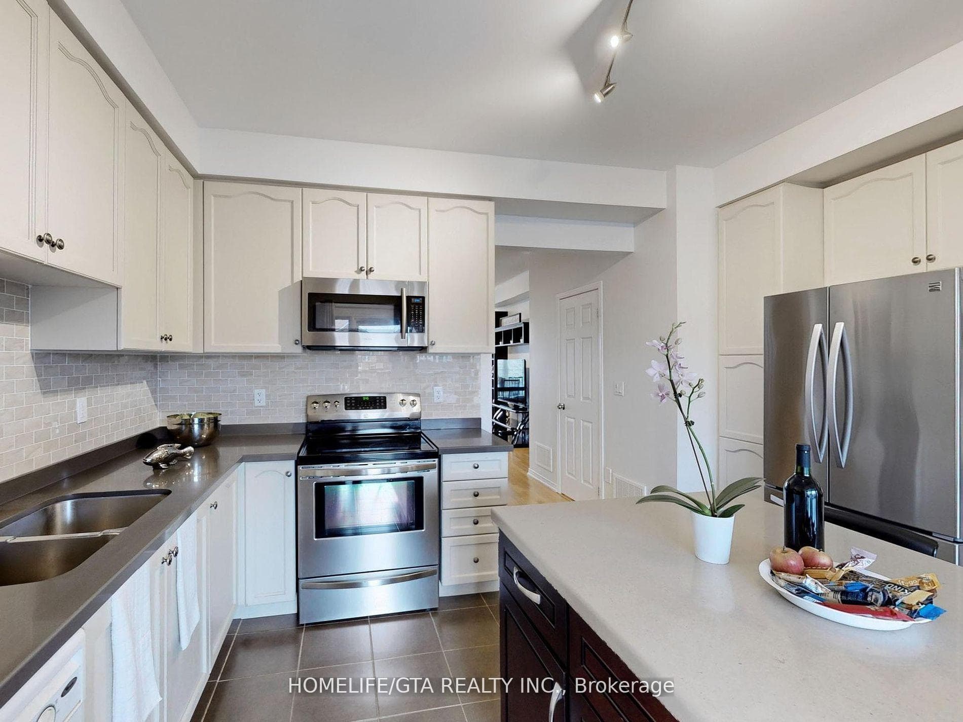 105 Chokecherry Crescent photo 11