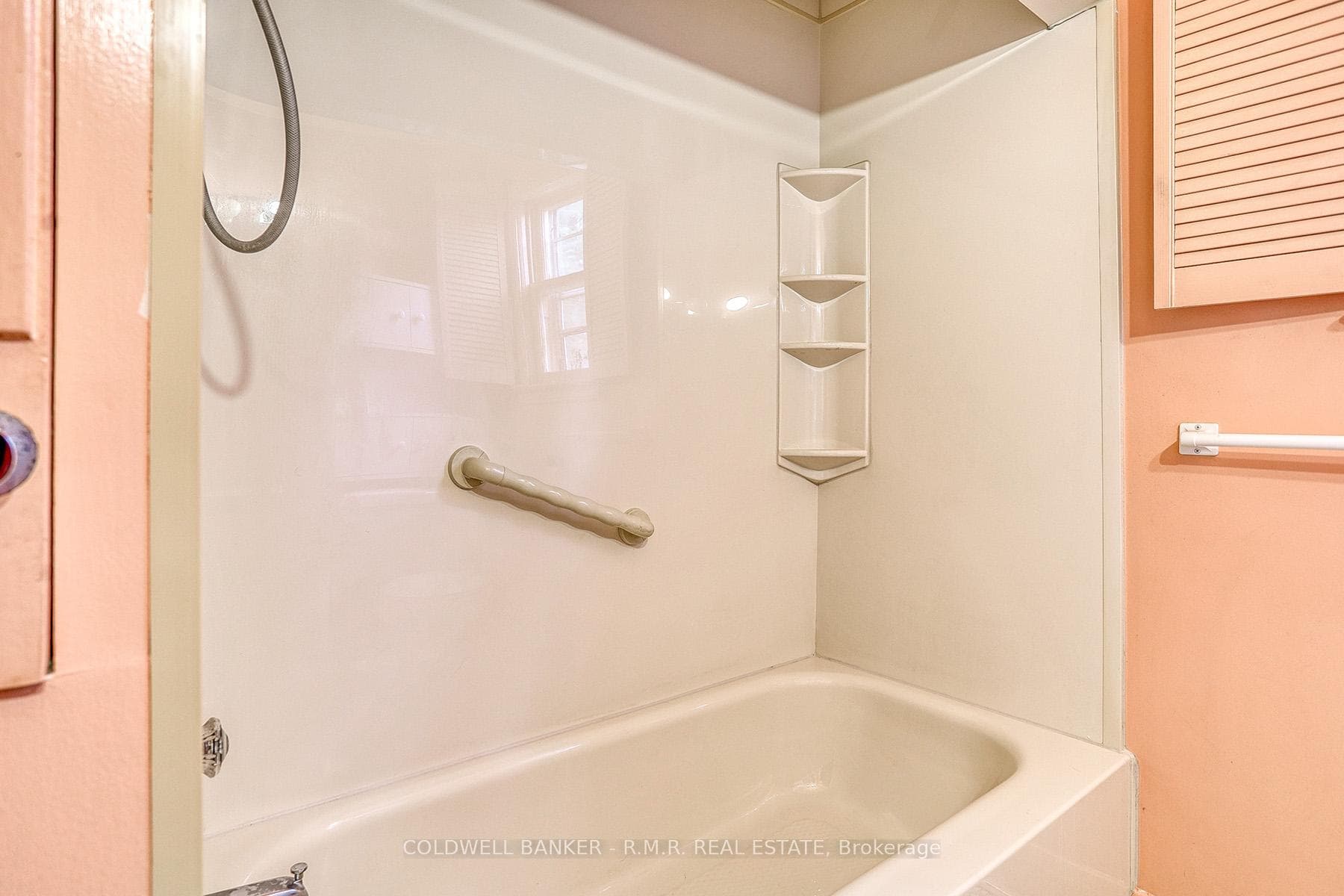 119 Wellington Street photo 11
