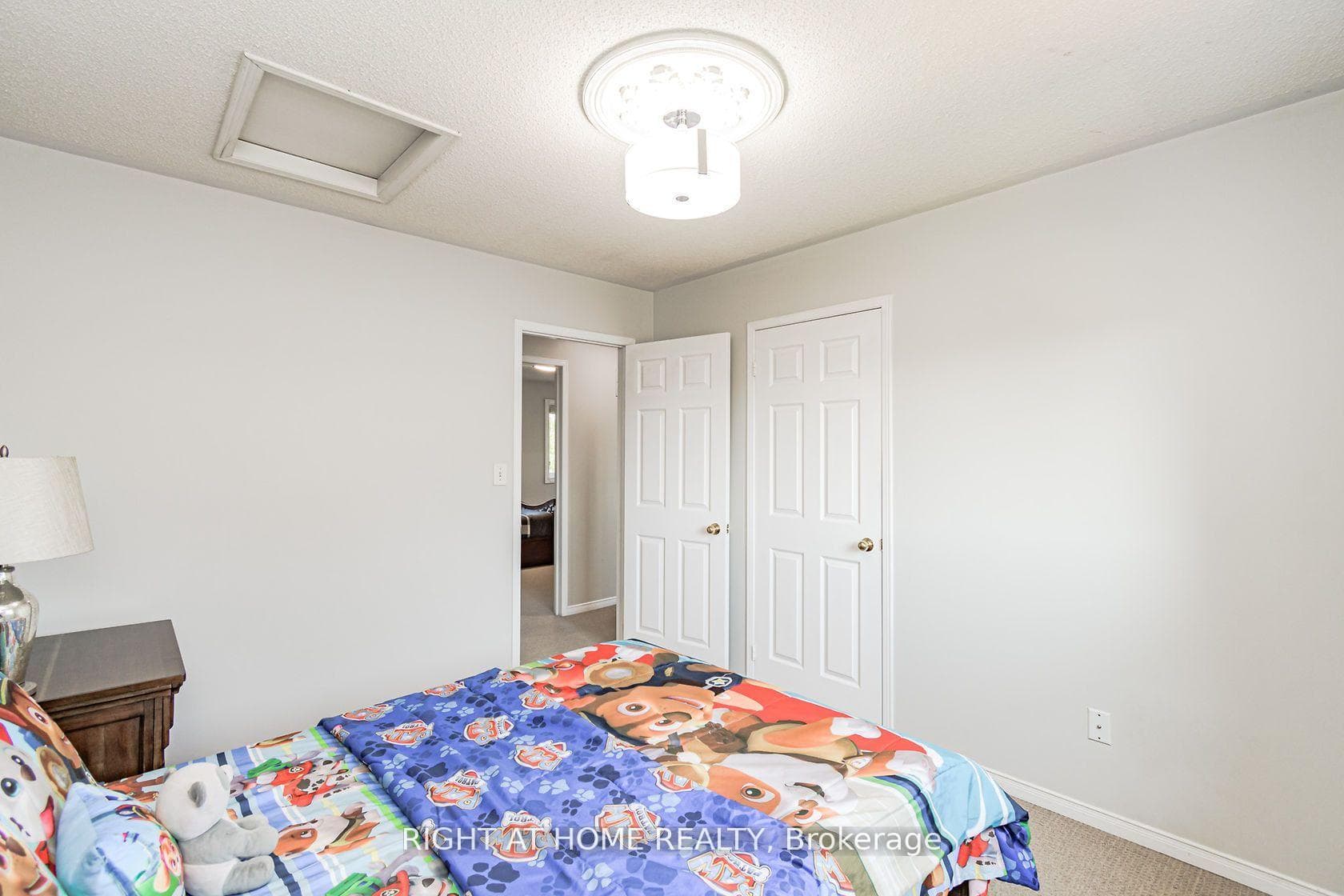 2084 White Dove Circle photo 17
