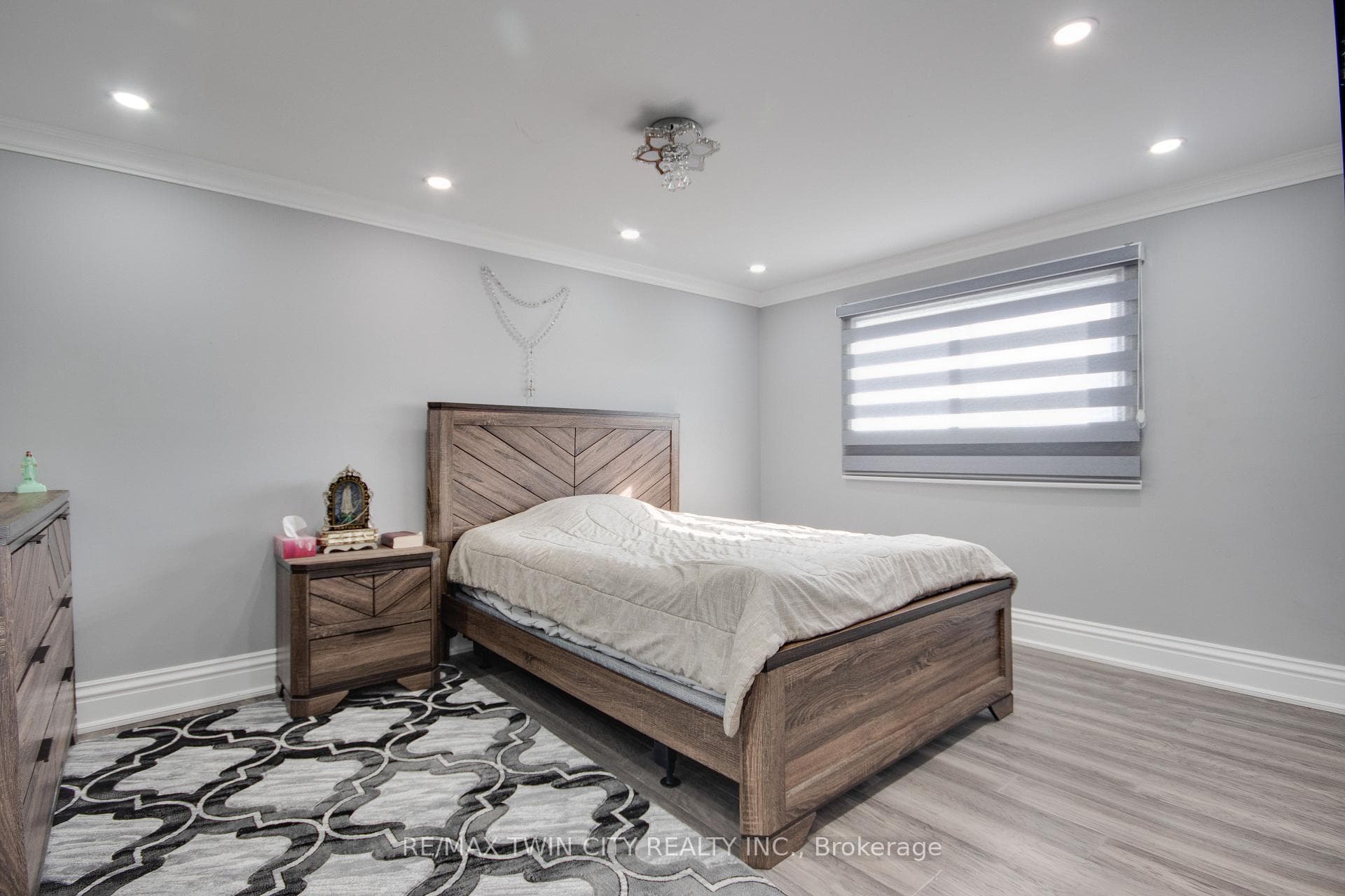 171 Highview (Upper) Drive photo 27