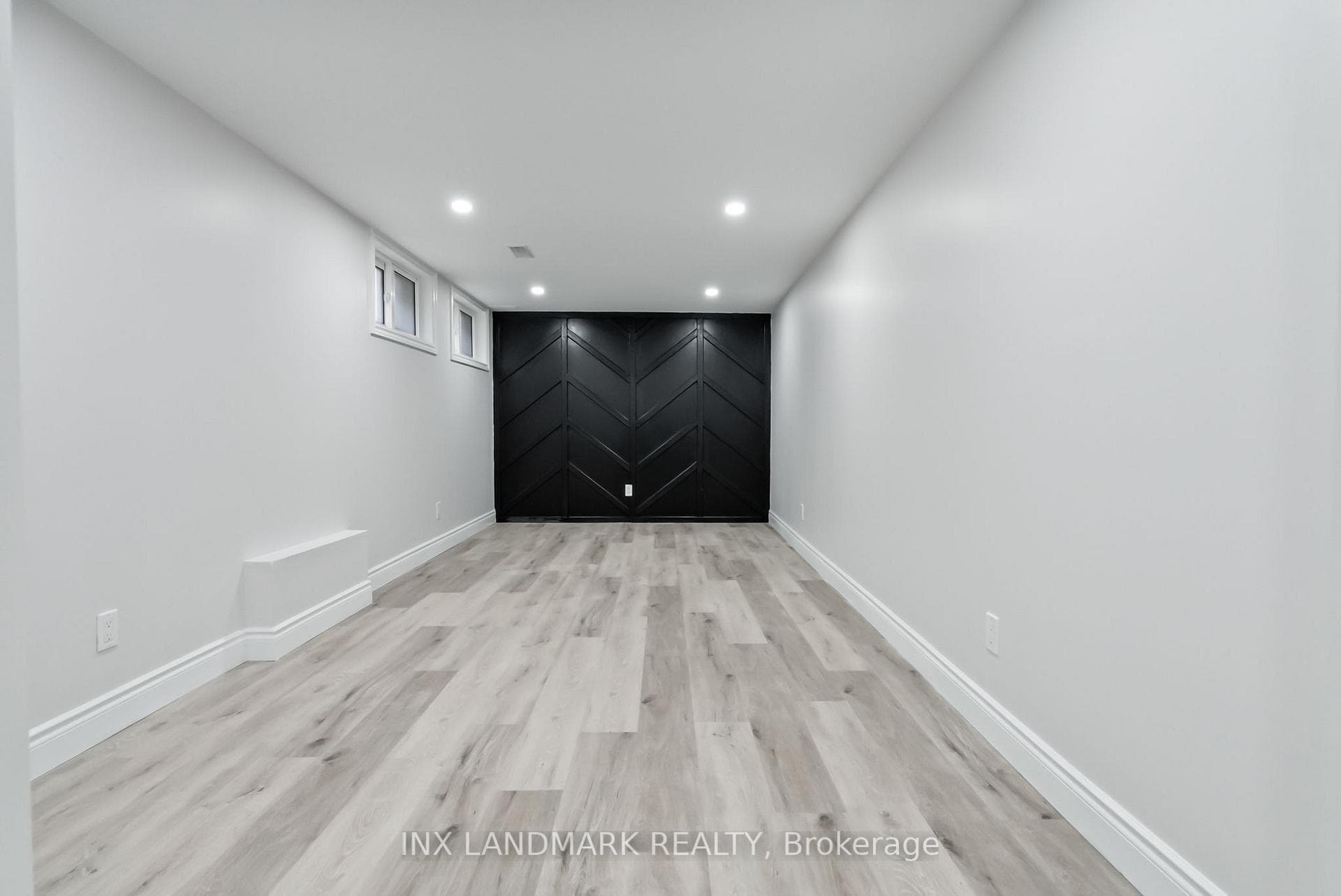 134 green Street photo 25