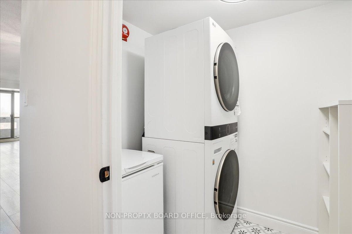 5070 Pinedale Avenue Unit 502 photo 34