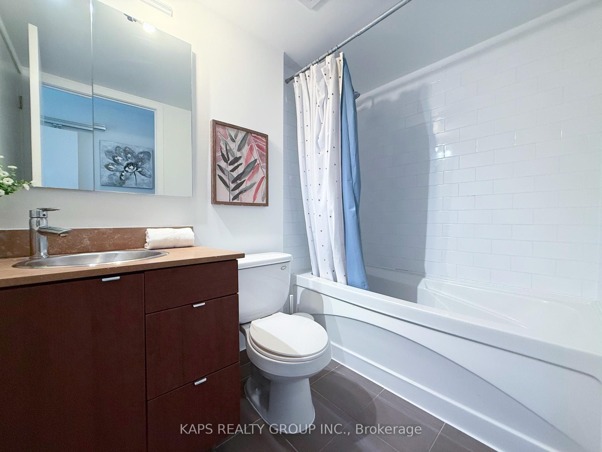 33 Lombard Street Unit 410 photo 16