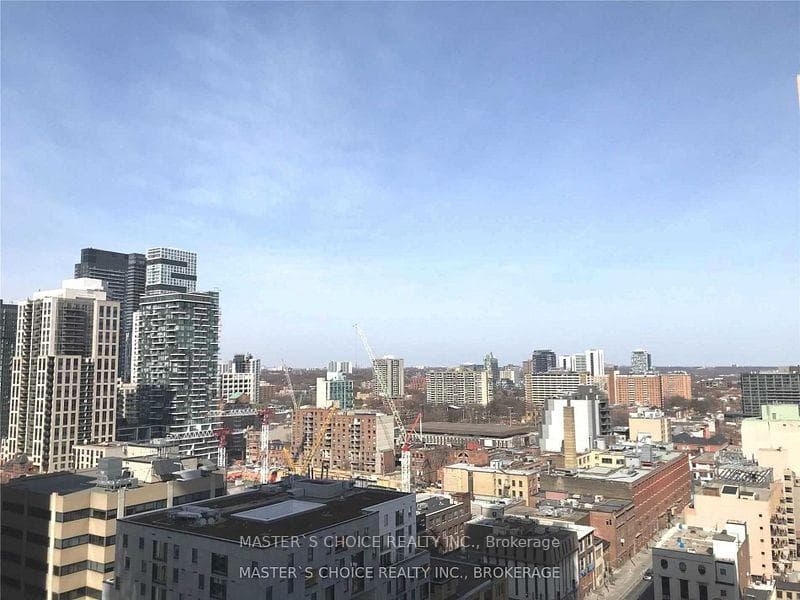 25 Richmond Street Unit 1602 photo 10