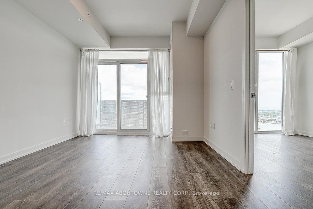 20 Richardson Street Unit 3102 photo 16
