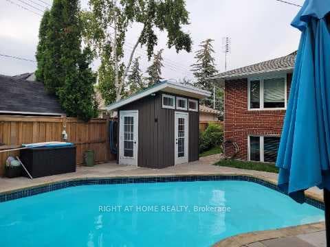 pool