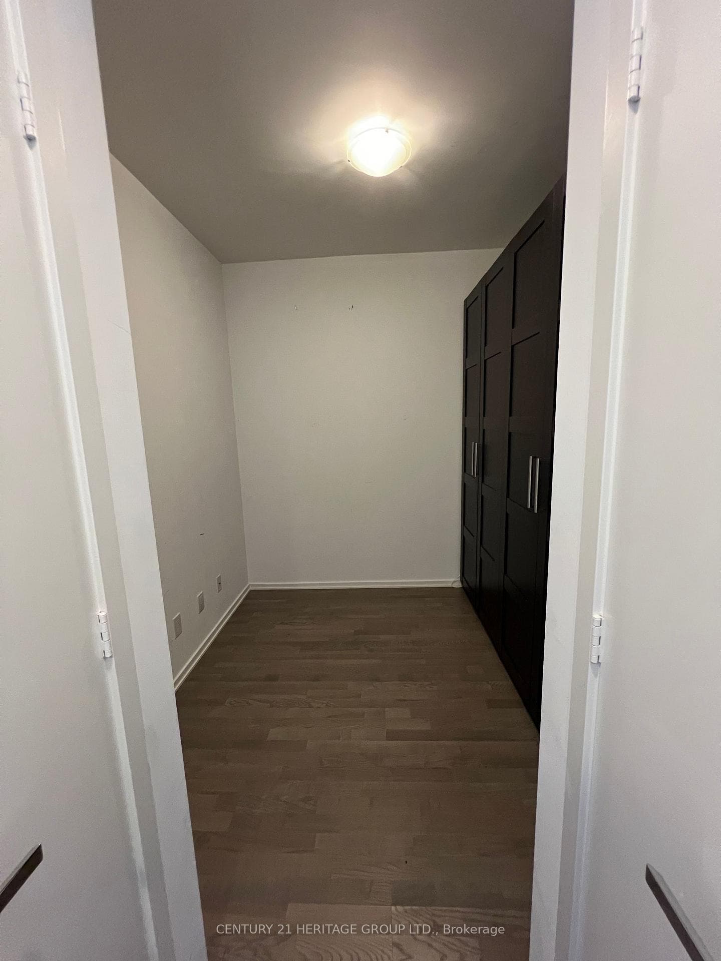1 Bloor Street Unit 6205 photo 11