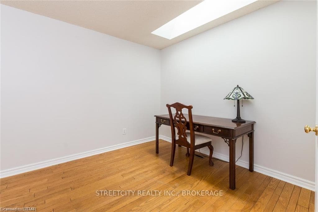 70 SUNNYSIDE Drive Unit 50 photo 11
