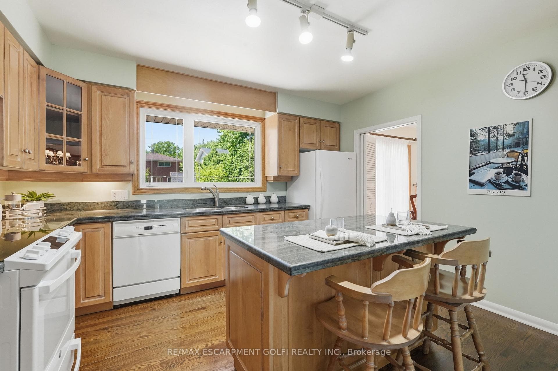 7 Braemar Place photo 12