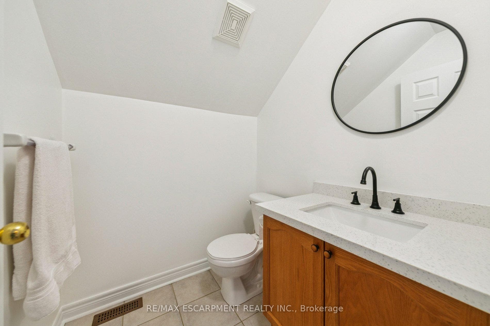 2 Piece Bath loft level