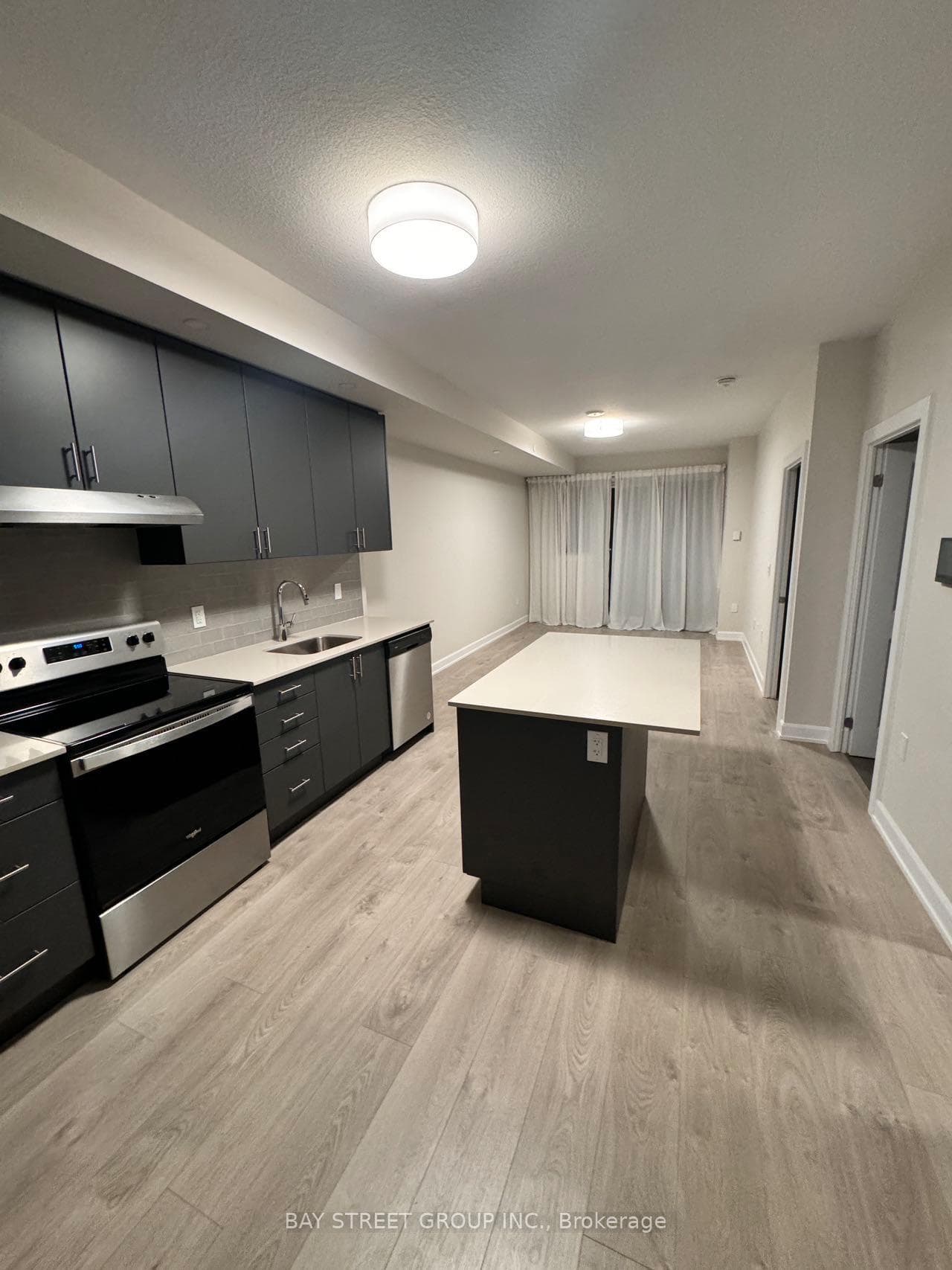 3200 William Coltson Avenue Unit 315 photo 5