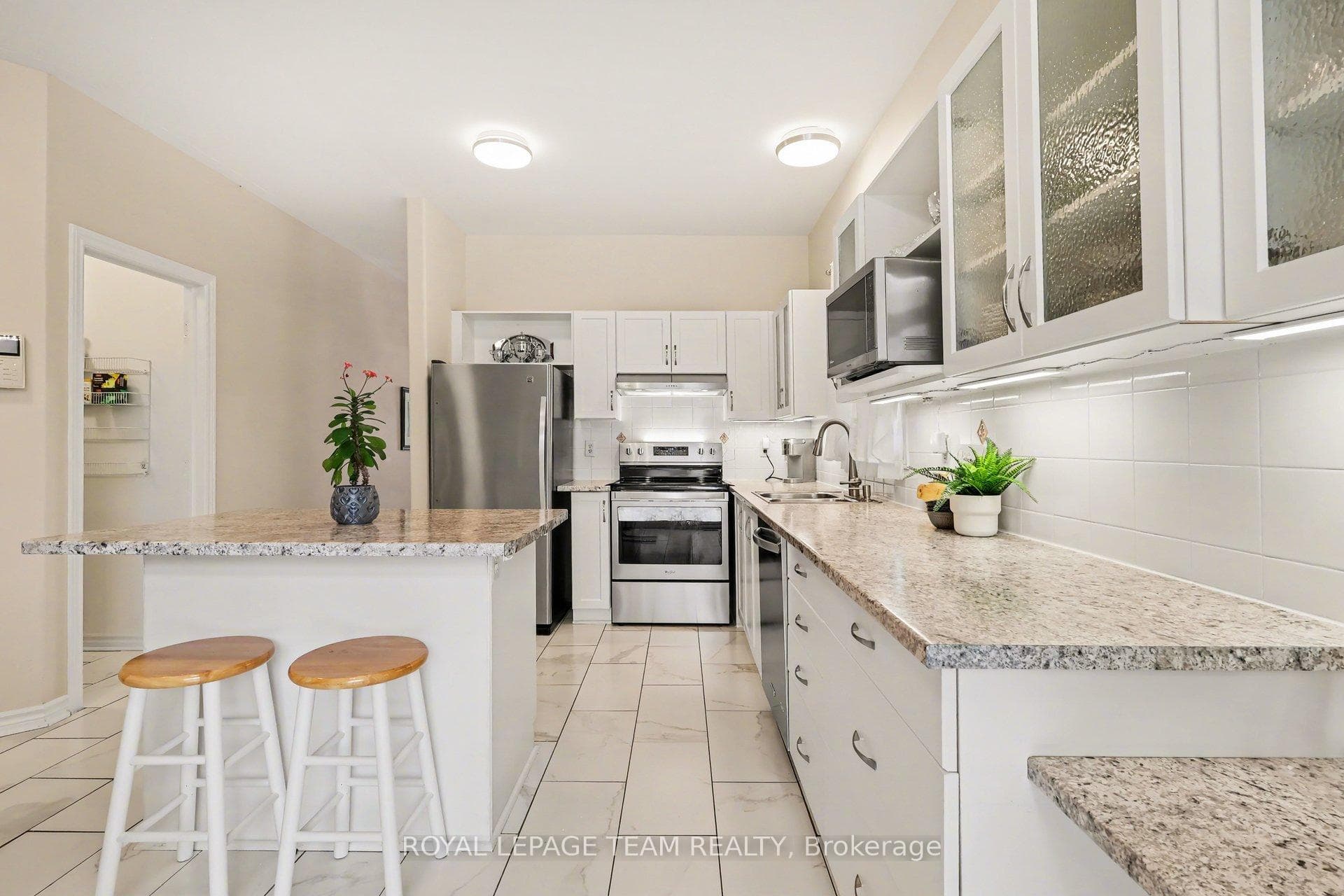 751 Vermillion Drive photo 13