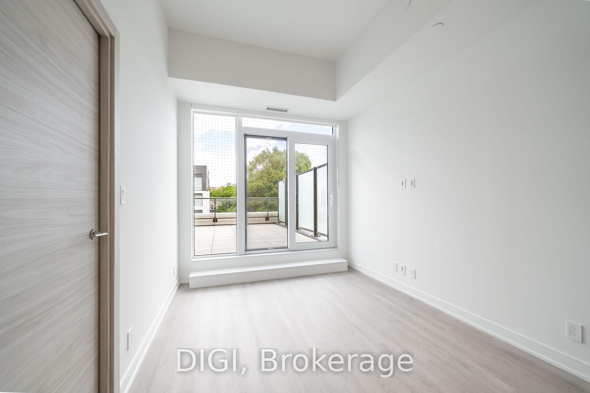 485 Perth Avenue Unit W325 photo 10