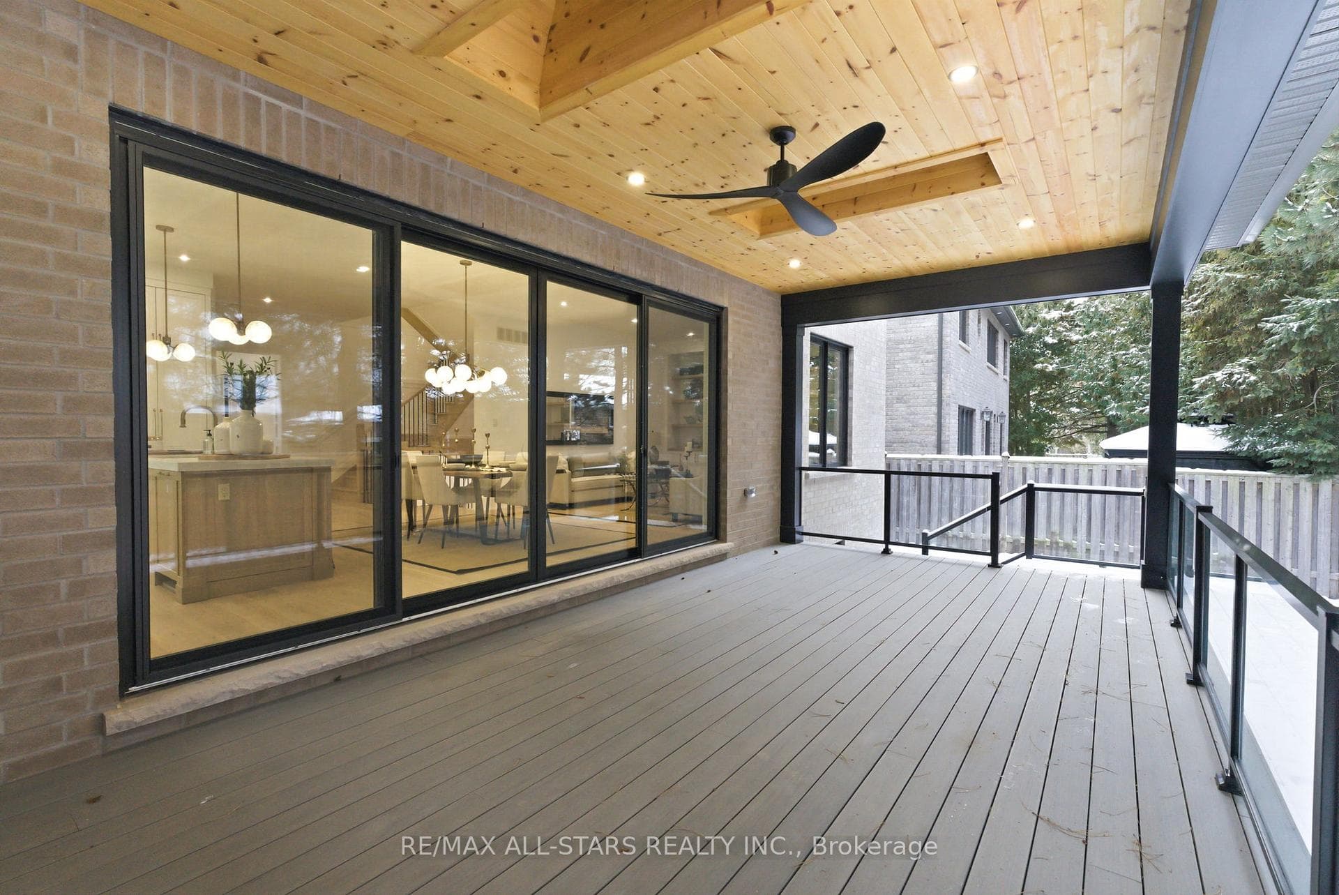 337 South Street photo 42