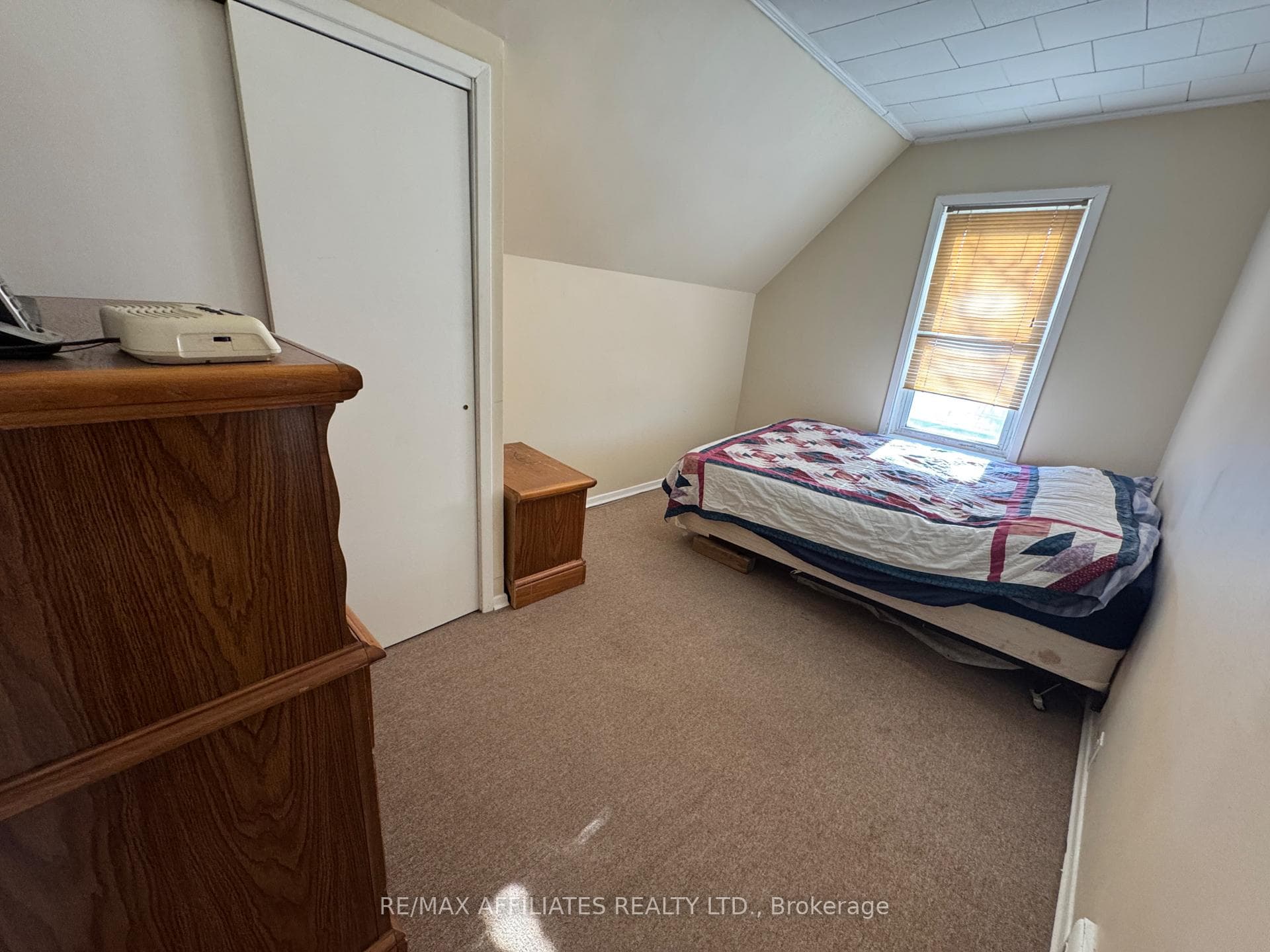 6 Cornelia Street photo 30
