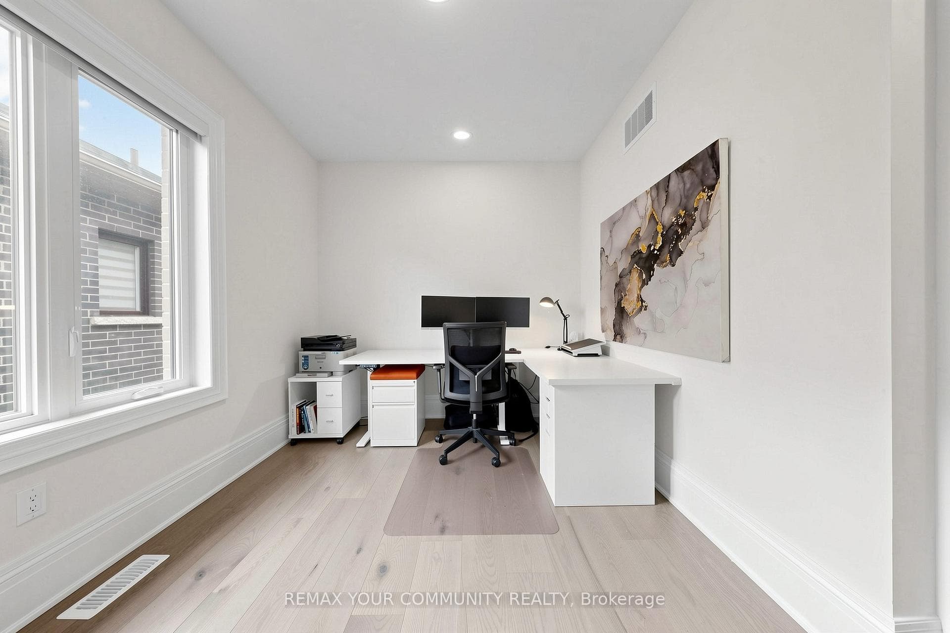 60 Royal Hill Court photo 27