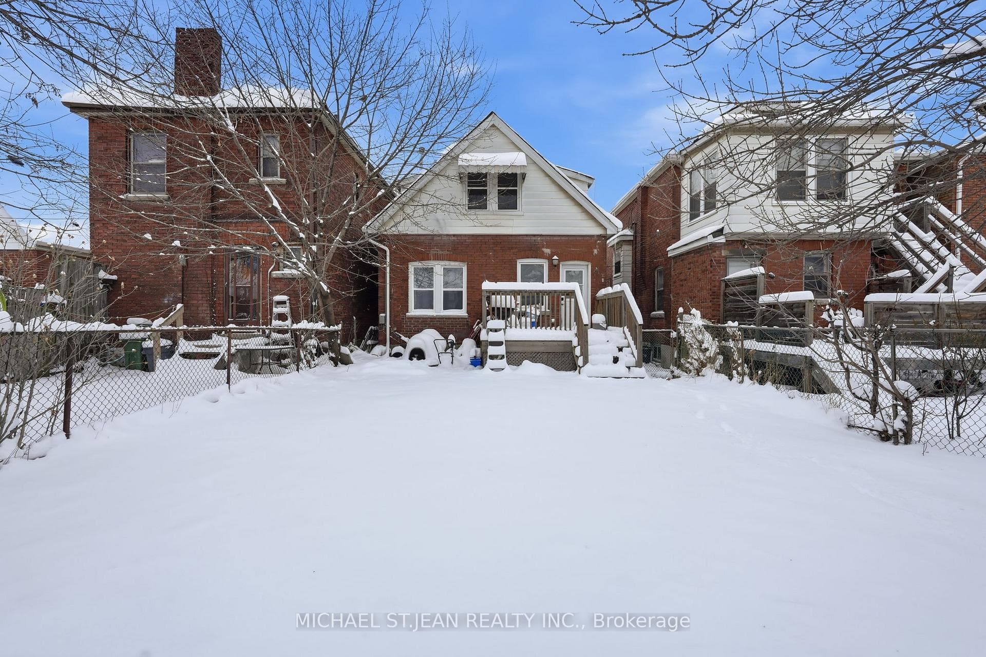 34 Balsam Avenue photo 36