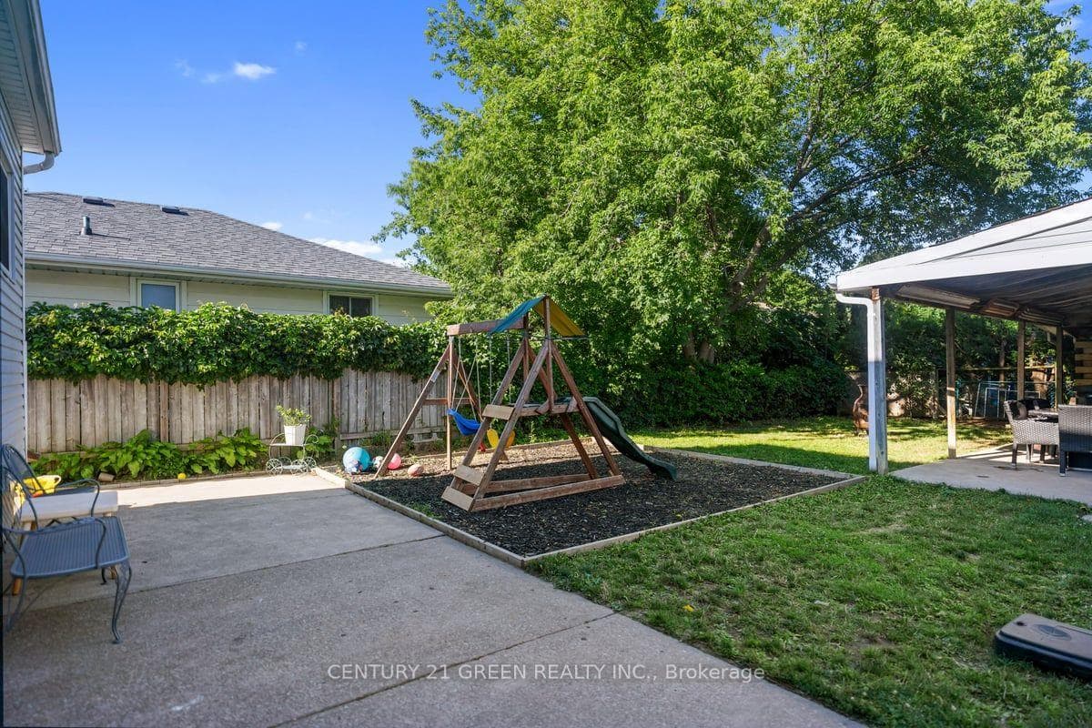 506 Niagara Street photo 7