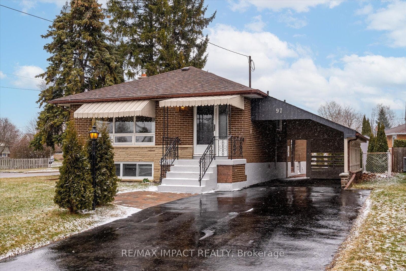 97 Waverly Street photo 1