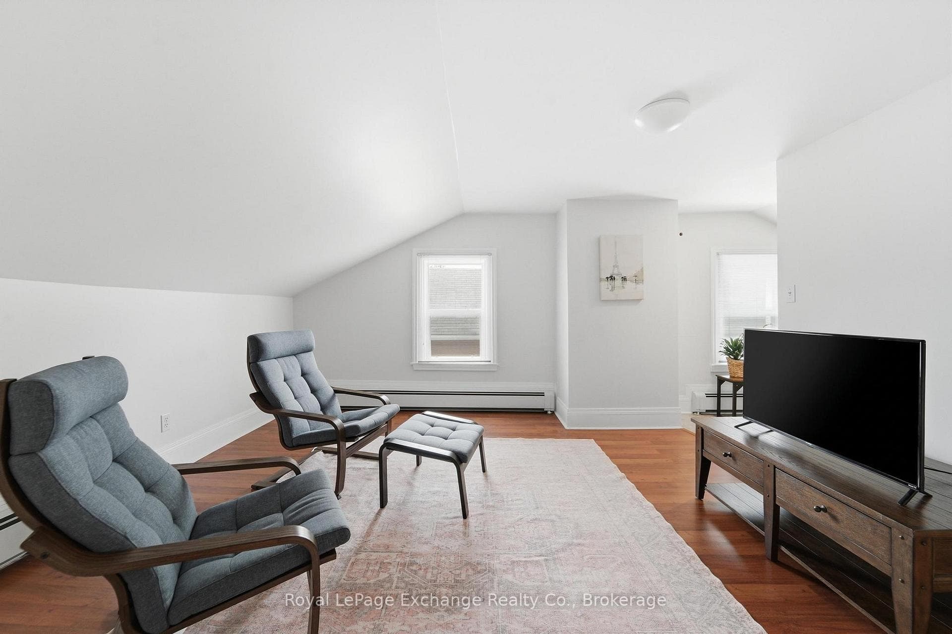 544 Queen Street photo 28