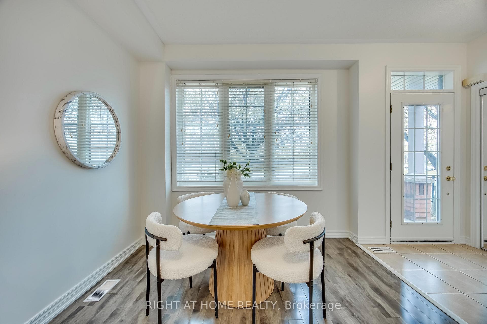 1015 Galesway Boulevard Unit 13 photo 13