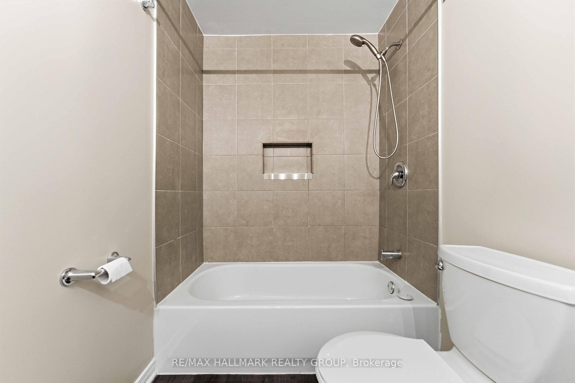 2202 Orient Park Drive Unit 48 photo 18