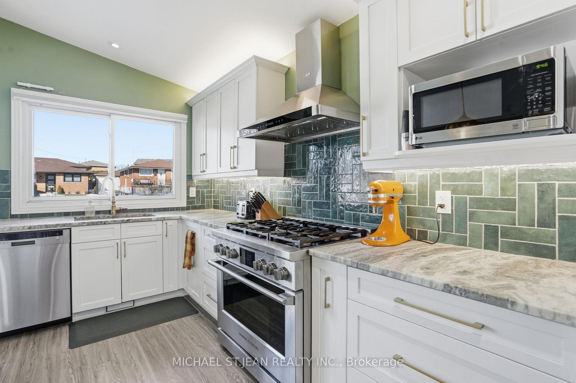 7 Rapallo Drive photo 16