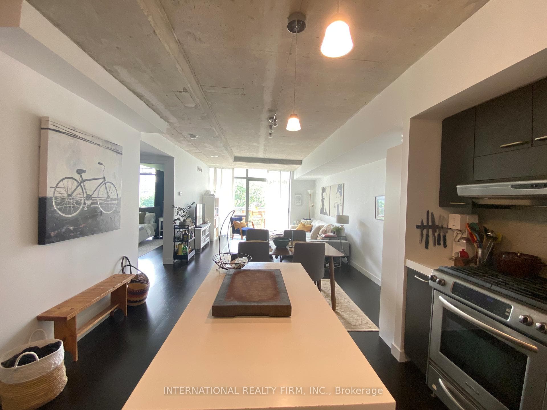 55 Stewart Street Unit 635 photo 4