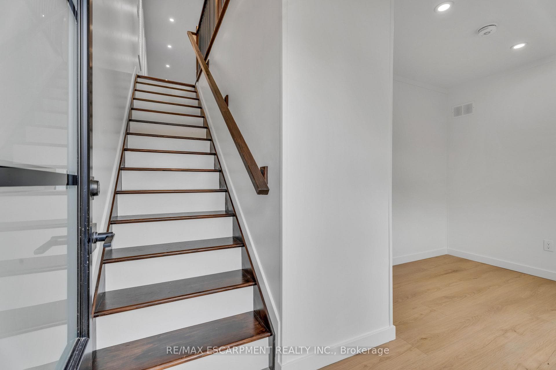 133 Durham Street Unit C photo 7