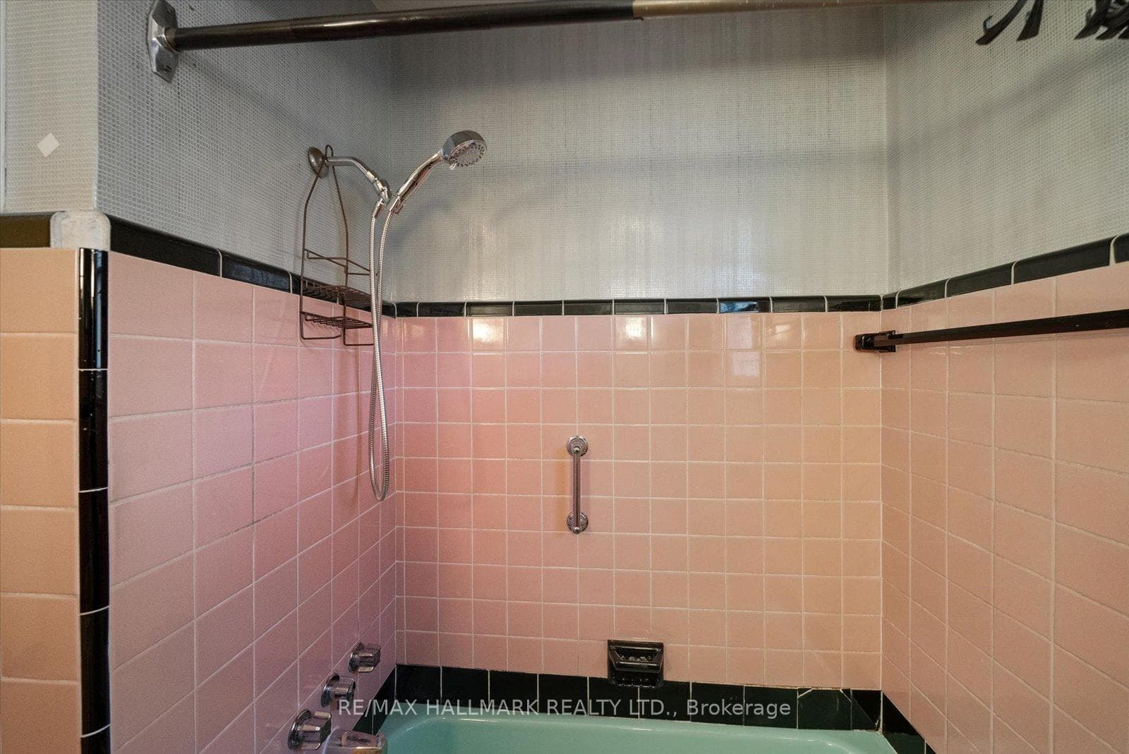 254 Chine Drive photo 28