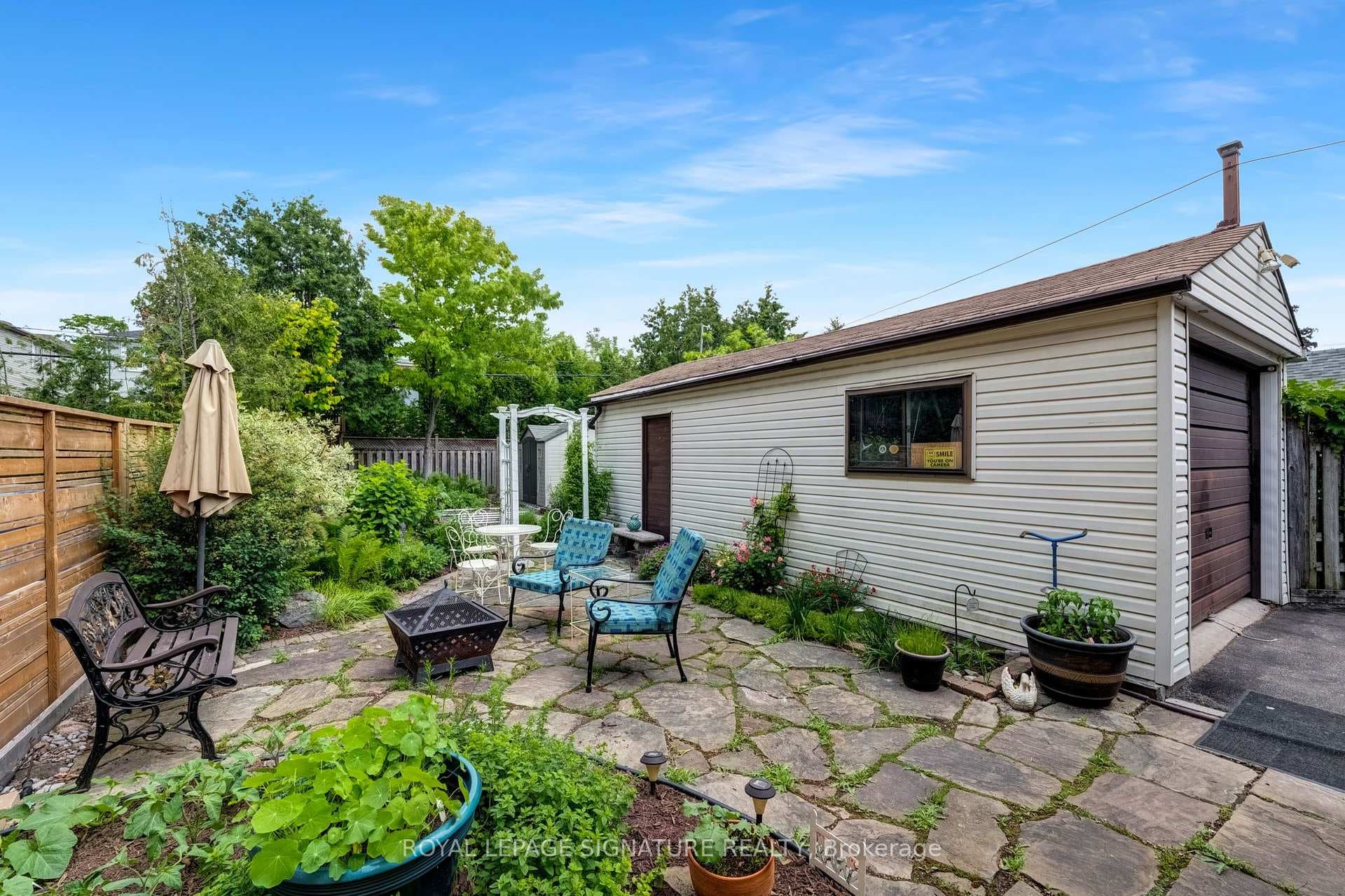 142 Divadale Drive photo 23